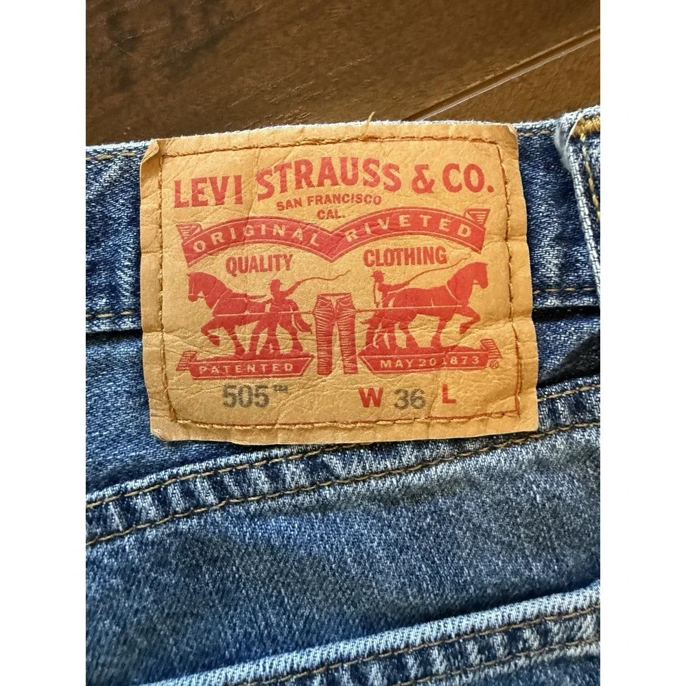 Levi's 505 Denim Shorts Mens 36 Blue Denim Jean Jorts Dad 100% Cotton 9